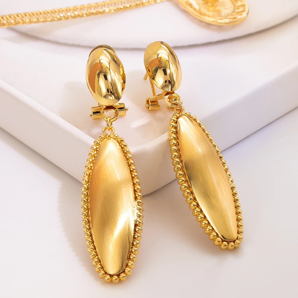 Joja Drop Earrings – 18K Gold-Plated | ÉLAN by AKI