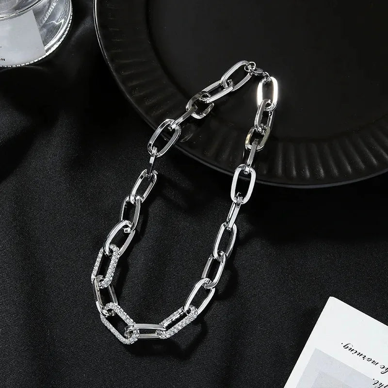 Necklace Noelle in silver — chunky statement necklace by Élan by AKI