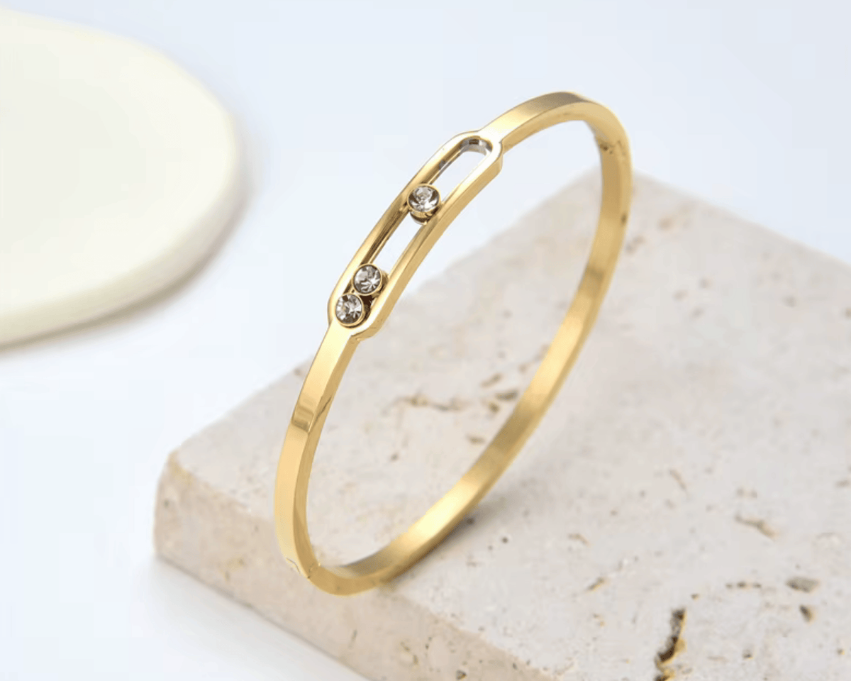 Bracelet Zaria in gold stainless steel with crystal accents — by Élan by AKI